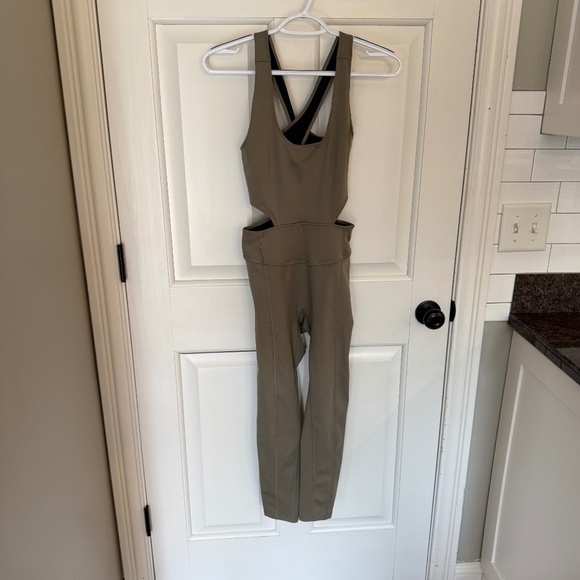 New! Free Movement x Free People Back It Up Jumpsuit Sage 45454 - Picture 6 of 14